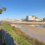 شقة Atico Deluxe Limosa Romantico Moderno Junto Al Mar سان سيبريان