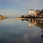 Atico Deluxe Limosa Romantico Moderno Junto Al Mar سان سيبريان